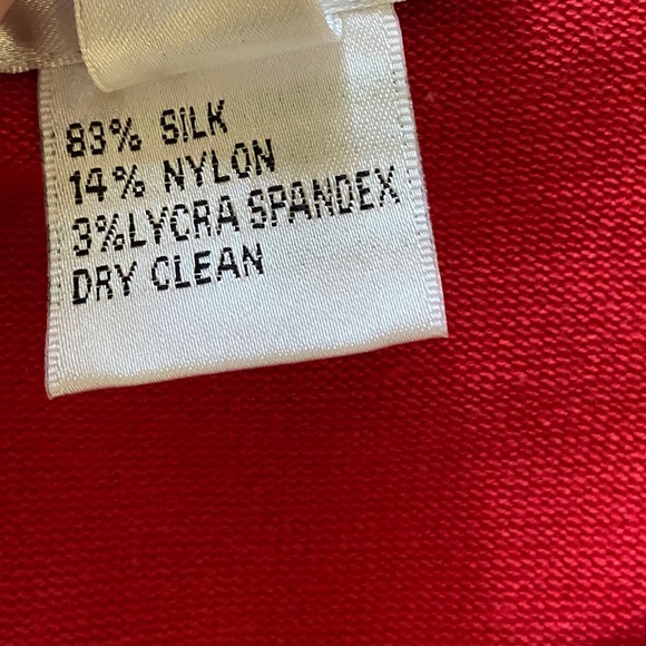 Stylish Red Top - Picture 5 of 5